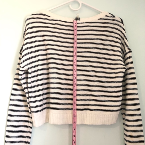LIMITED TIME DISCOUNTED SHIPPING! H&M Black and White Stripe Crop Knit Sweater - Picture 9 of 16